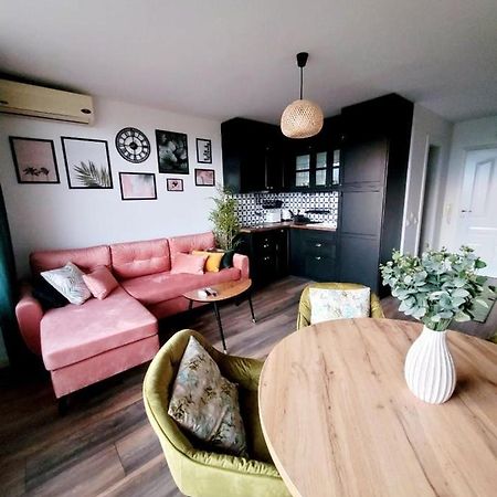 Nessebar Fort Club - Prestige Apartments Pantai Sunny Bagian luar foto