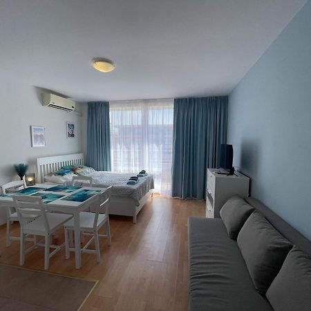 Nessebar Fort Club - Prestige Apartments Pantai Sunny Bagian luar foto