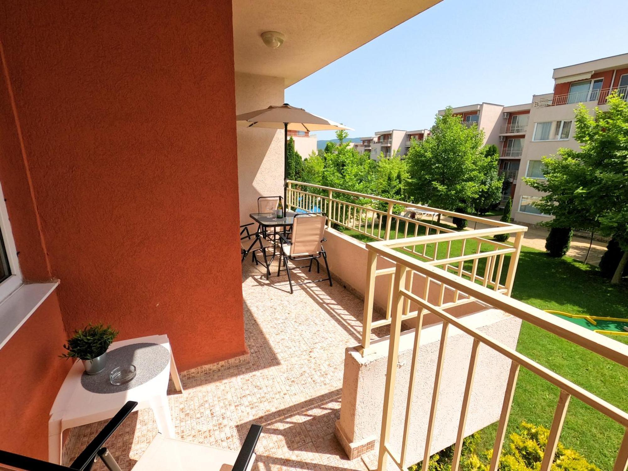 Nessebar Fort Club - Prestige Apartments Pantai Sunny Bagian luar foto