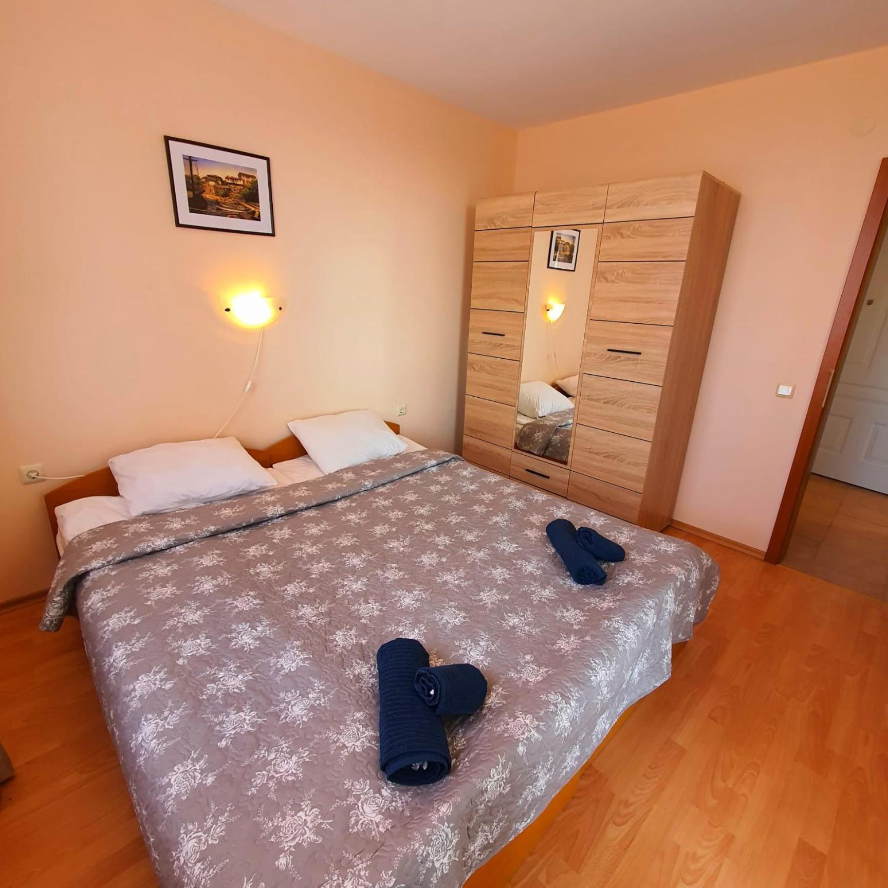 Nessebar Fort Club - Prestige Apartments Pantai Sunny Bagian luar foto