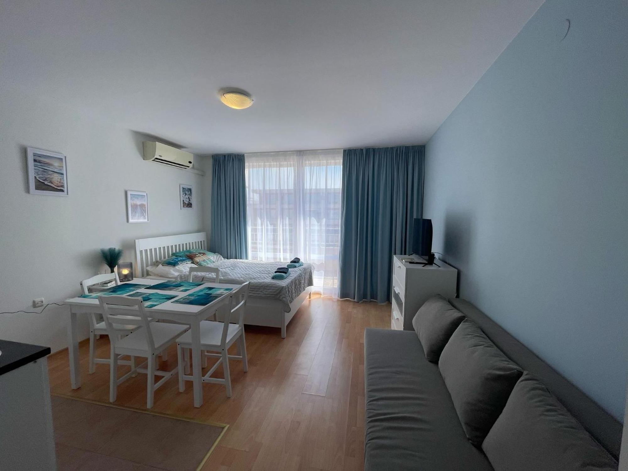 Nessebar Fort Club - Prestige Apartments Pantai Sunny Bagian luar foto
